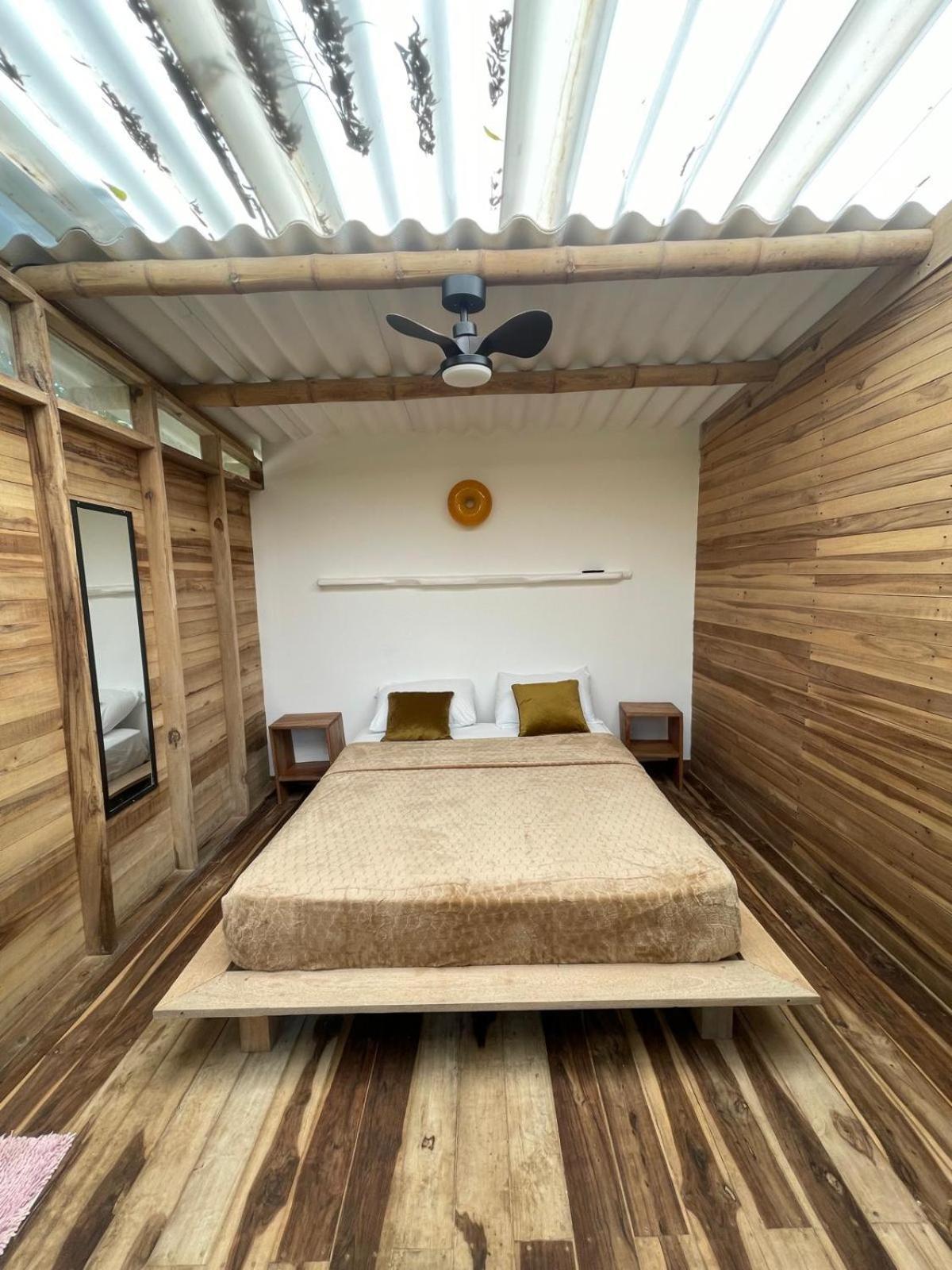 La Mona Eco Cabins Palomino Esterno foto